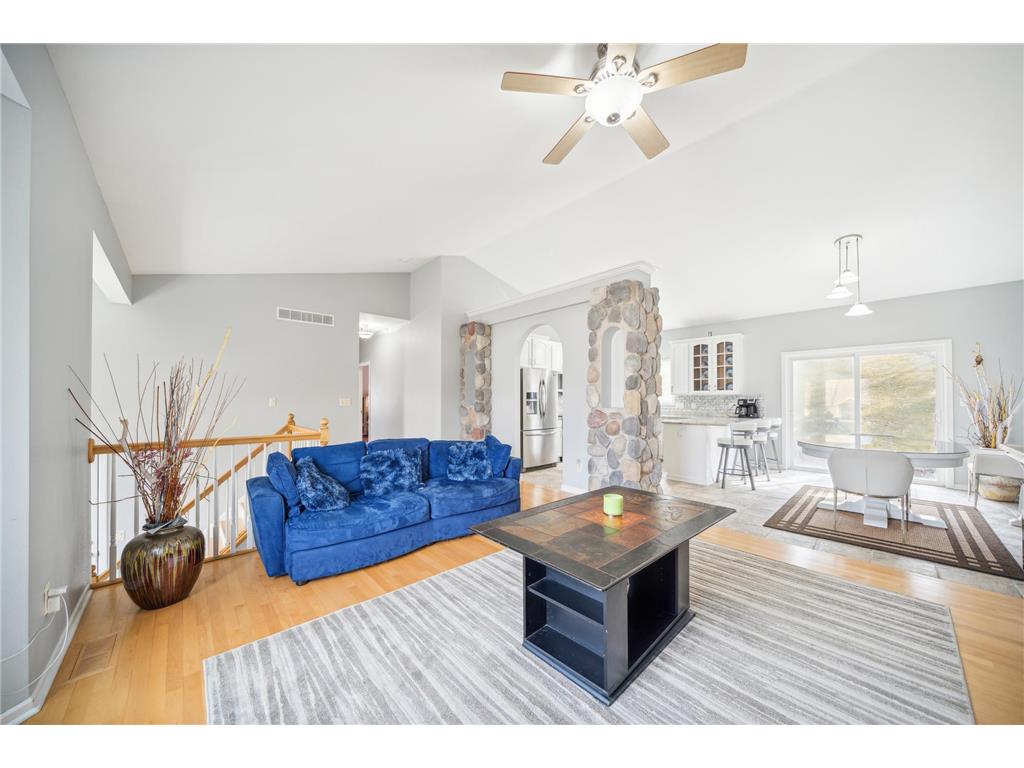 816 Southern Woods Place SW Rochester MN 55902 7016275 image4