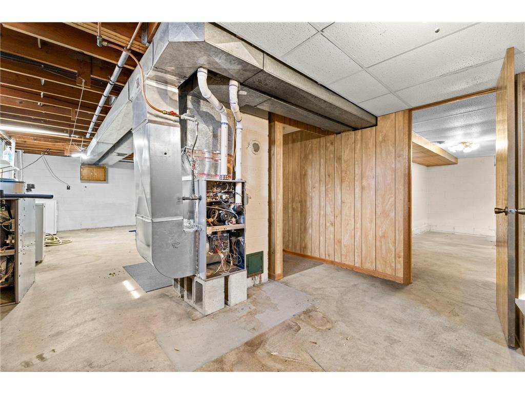816 W Chandler Street Arlington MN 55307 7037469 image19