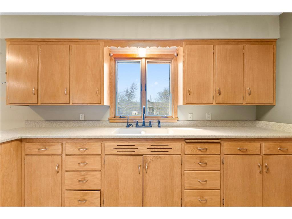 816 W Chandler Street Arlington MN 55307 7037469 image6