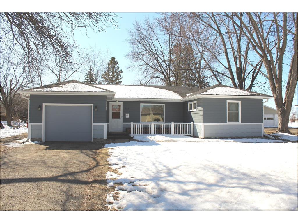 816 Westwood Drive Alexandria MN 56308 6698359 image1