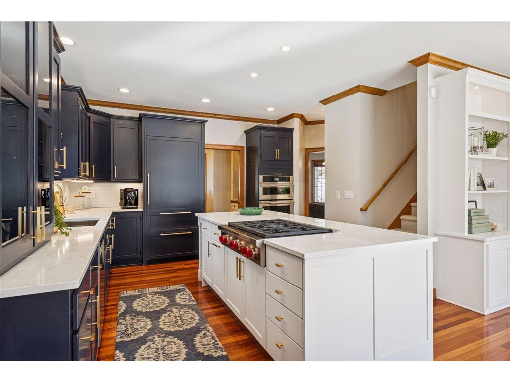 816 Westwood Drive S Golden Valley MN 55416 7016892 image12