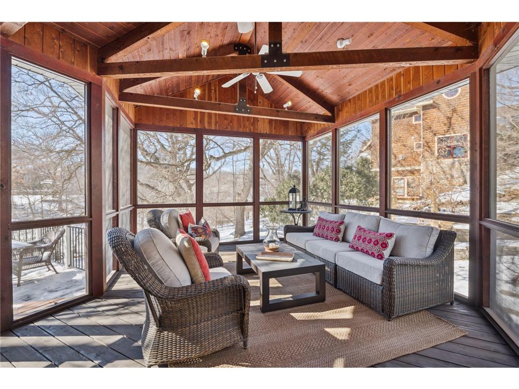 816 Westwood Drive S Golden Valley MN 55416 7016892 image18