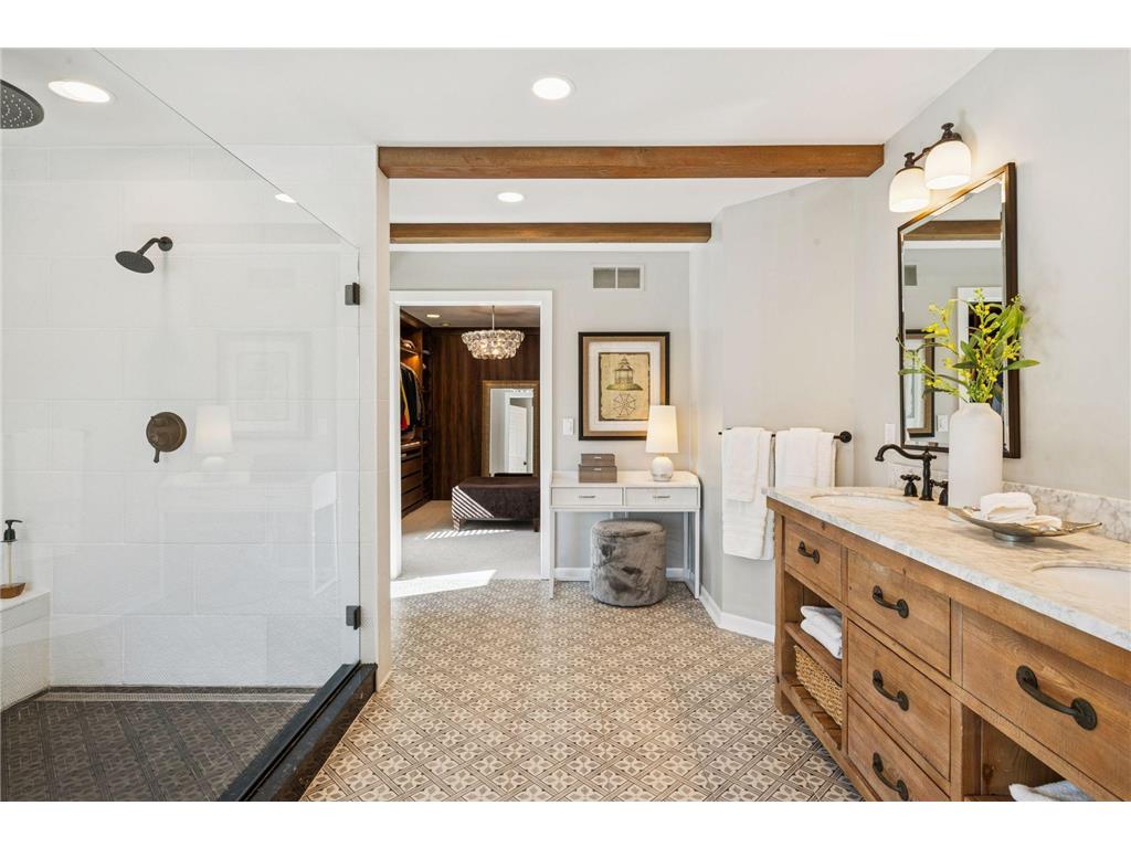 816 Westwood Drive S Golden Valley MN 55416 7016892 image39