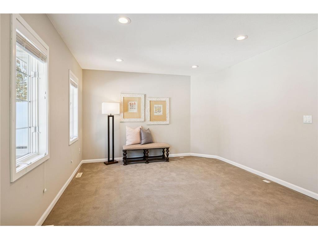 816 Westwood Drive S Golden Valley MN 55416 7016892 image49