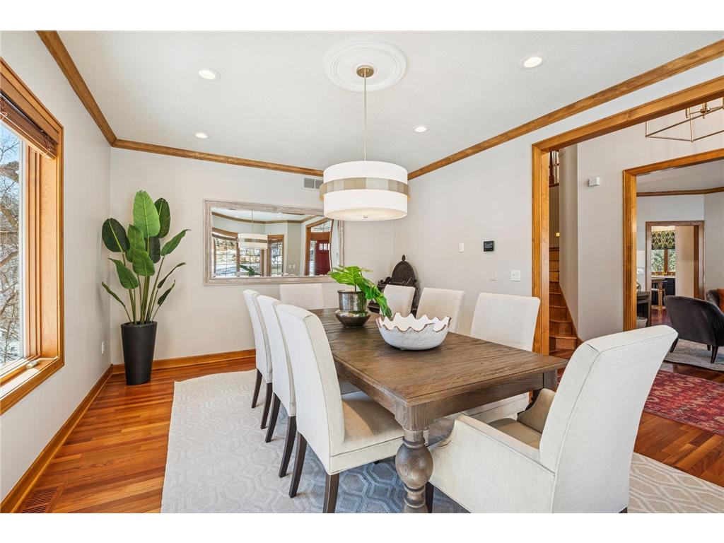 816 Westwood Drive S Golden Valley MN 55416 7016892 image5