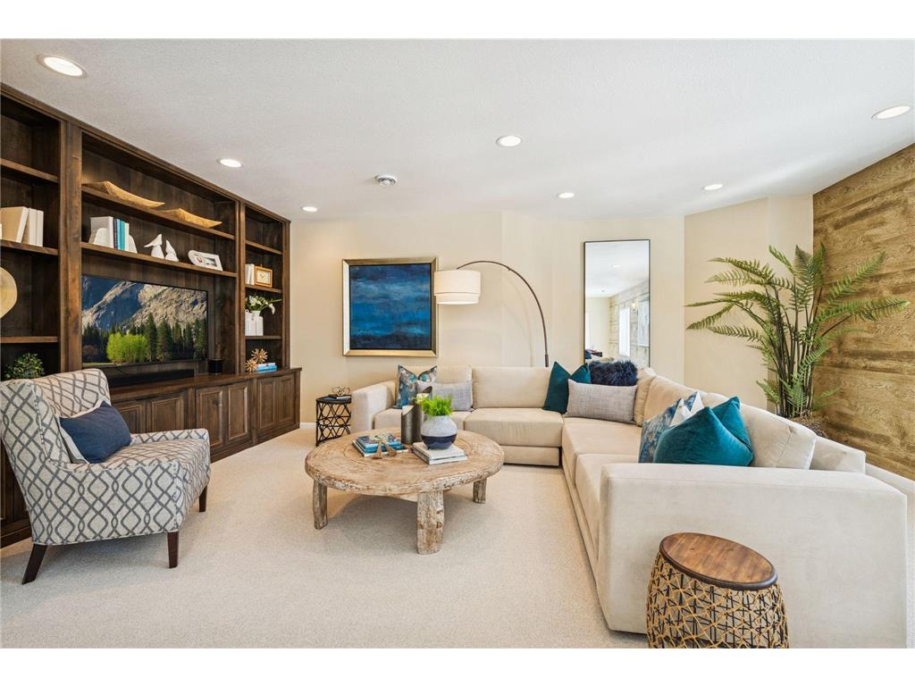 816 Westwood Drive S Golden Valley MN 55416 7016892 image53