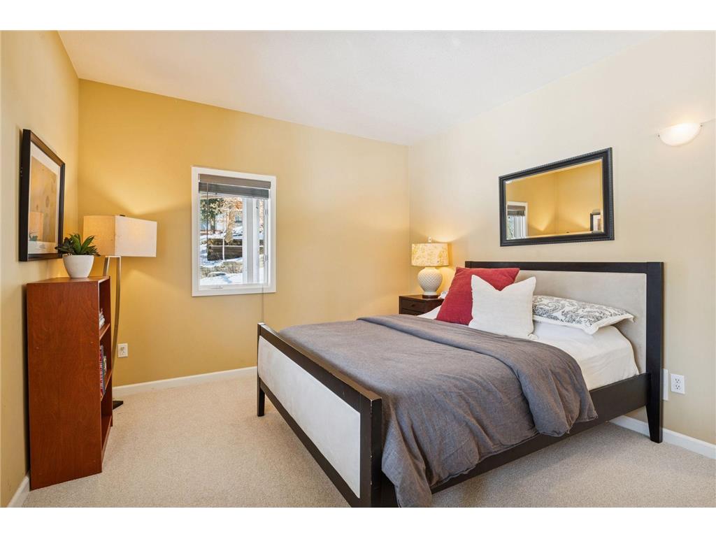 816 Westwood Drive S Golden Valley MN 55416 7016892 image64