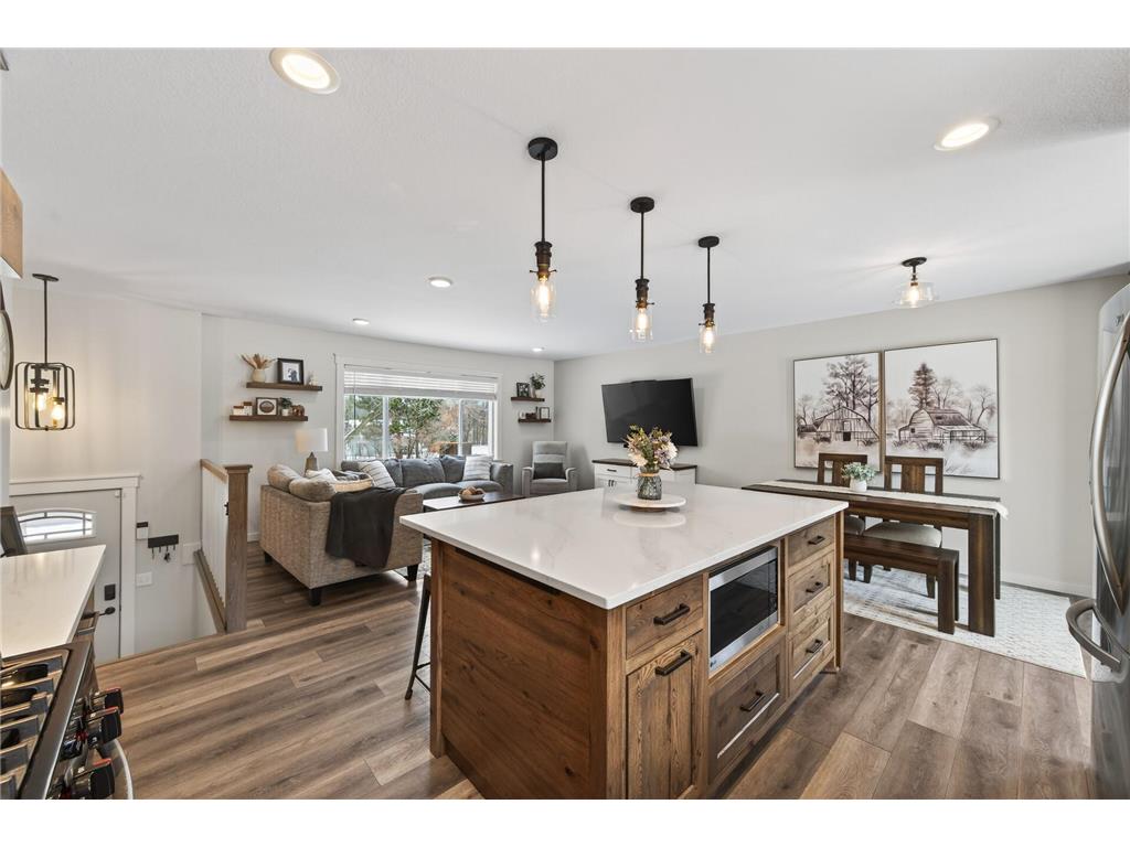 8160 Diane Street Lino Lakes MN 55014 7010295 image1