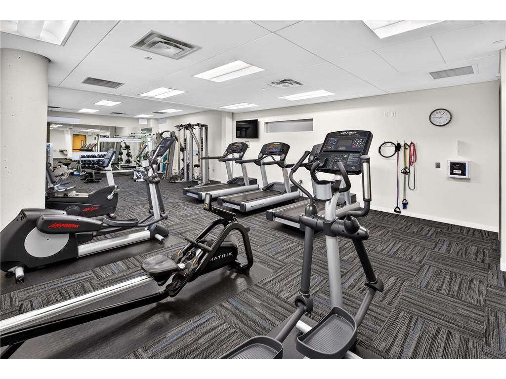 8161 33rd Avenue S #1004 Bloomington MN 55425 7101791 image12
