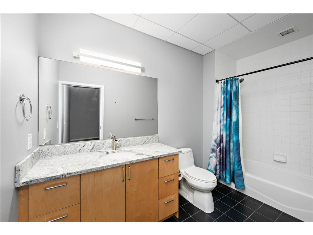 8161 33rd Avenue S #106 Bloomington MN 55425 7033864 image15