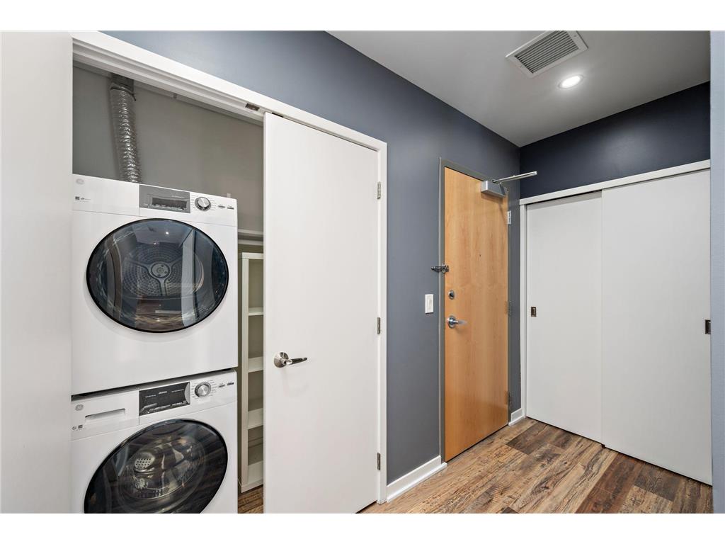 8161 33rd Avenue S #106 Bloomington MN 55425 7033864 image21