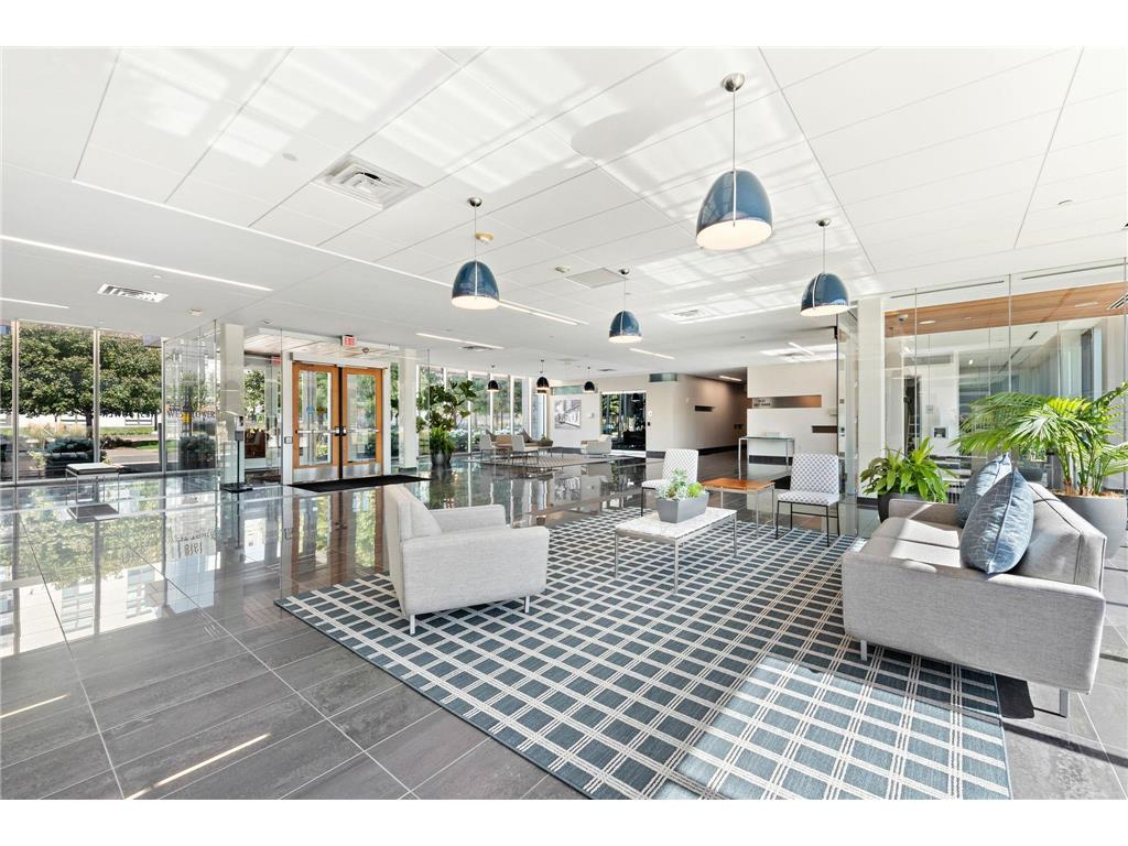 8161 33rd Avenue S #106 Bloomington MN 55425 7033864 image25