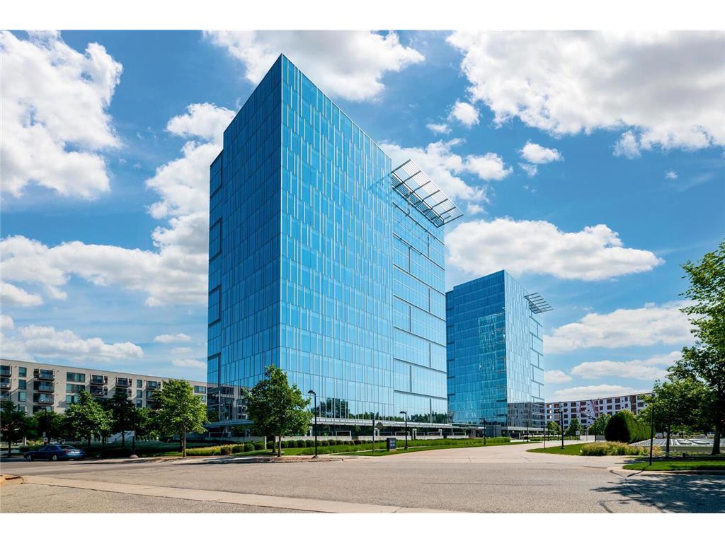 8161 33rd Avenue S #1402 Bloomington MN 55425 6366415 image1