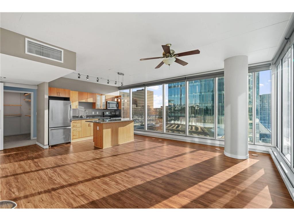 8161 33rd Avenue S #306 Bloomington MN 55425 7037433 image1