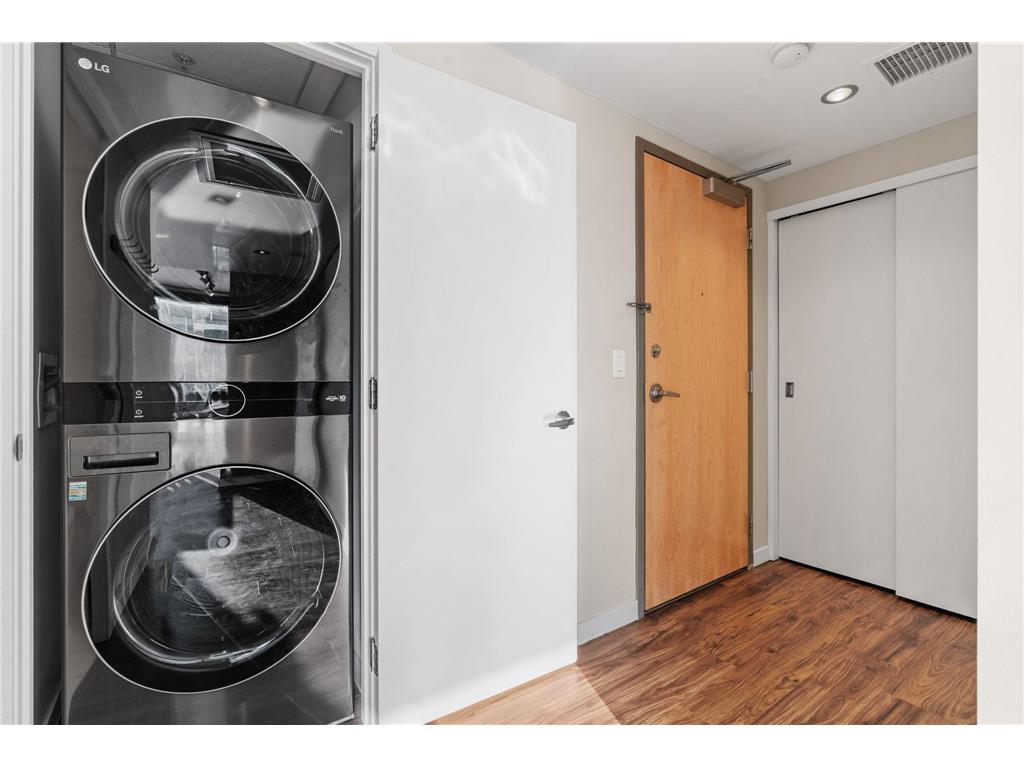 8161 33rd Avenue S #306 Bloomington MN 55425 7037433 image27