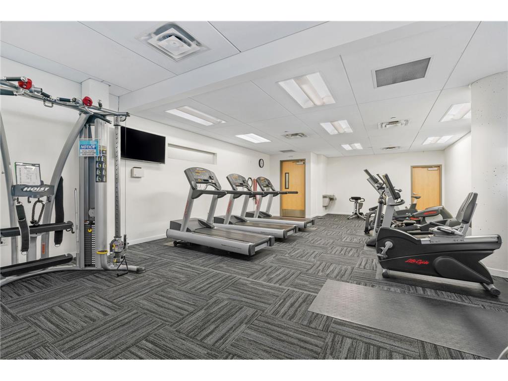 8161 33rd Avenue S #306 Bloomington MN 55425 7037433 image34