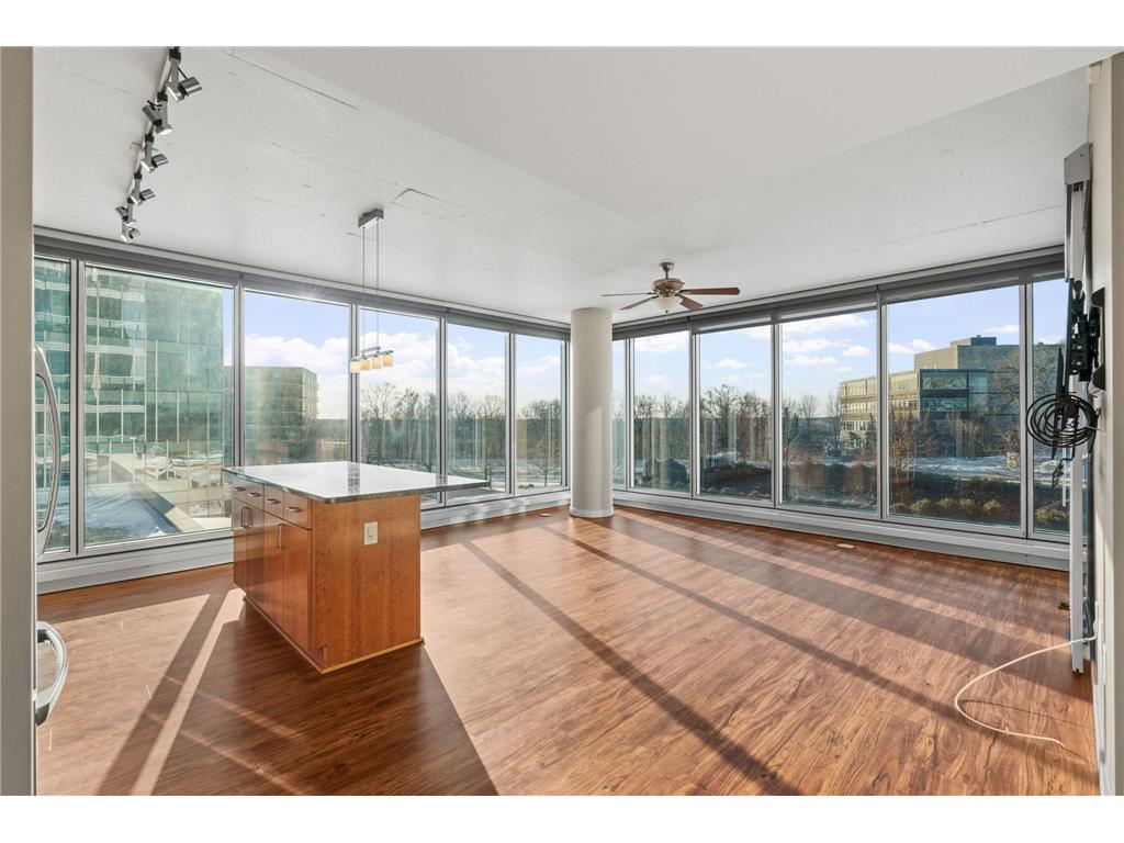 8161 33rd Avenue S #306 Bloomington MN 55425 7037433 image4