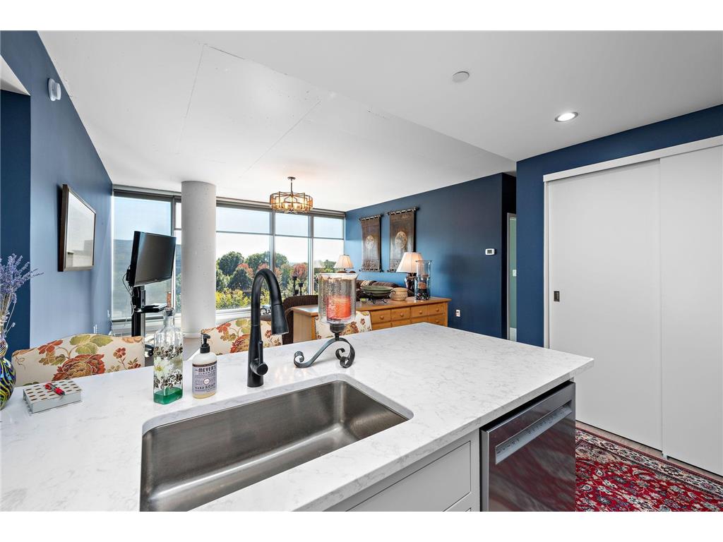 8161 33rd Avenue S #508 Bloomington MN 55425 7021519 image9