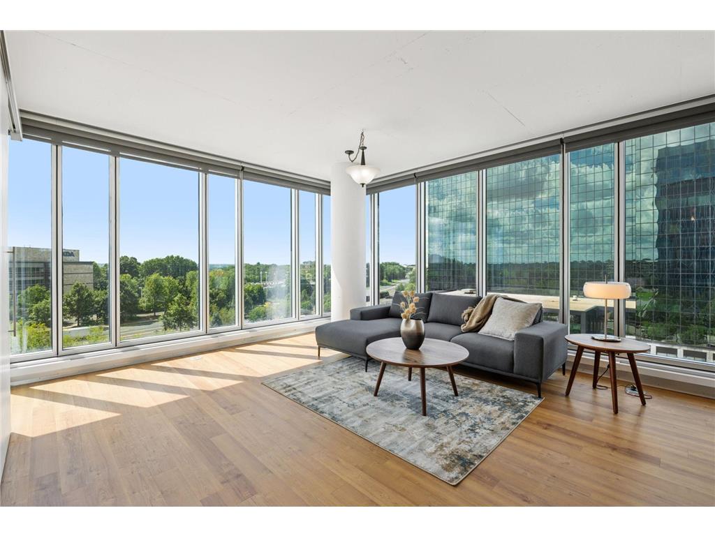 8161 33rd Avenue S #609 Bloomington MN 55425 - Minnesota River 7007711 image1
