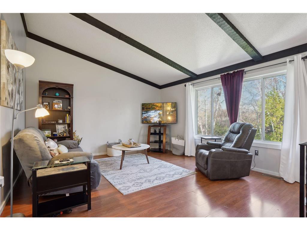 817 105th Avenue NW Coon Rapids MN 55433 6515341 image1