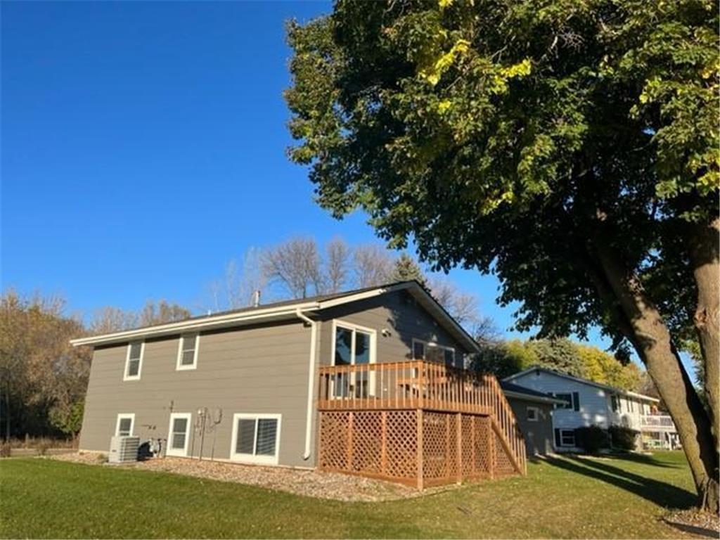 817 16th Street Windom MN 56101 6809002 image2