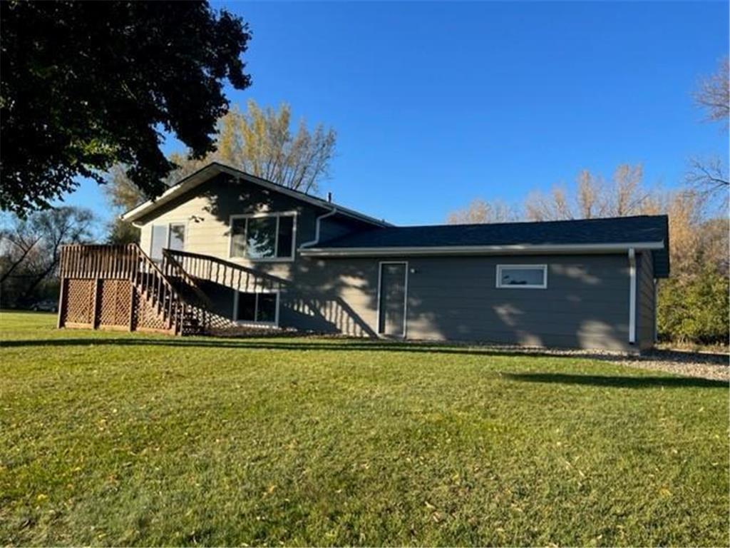 817 16th Street Windom MN 56101 6809002 image3