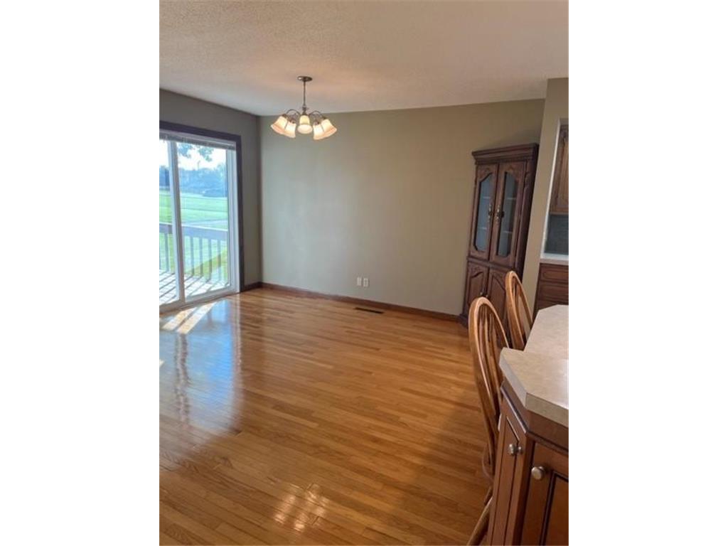 817 16th Street Windom MN 56101 6809002 image7