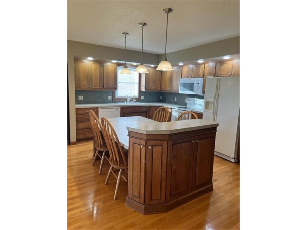 817 16th Street Windom MN 56101 6809002 image9