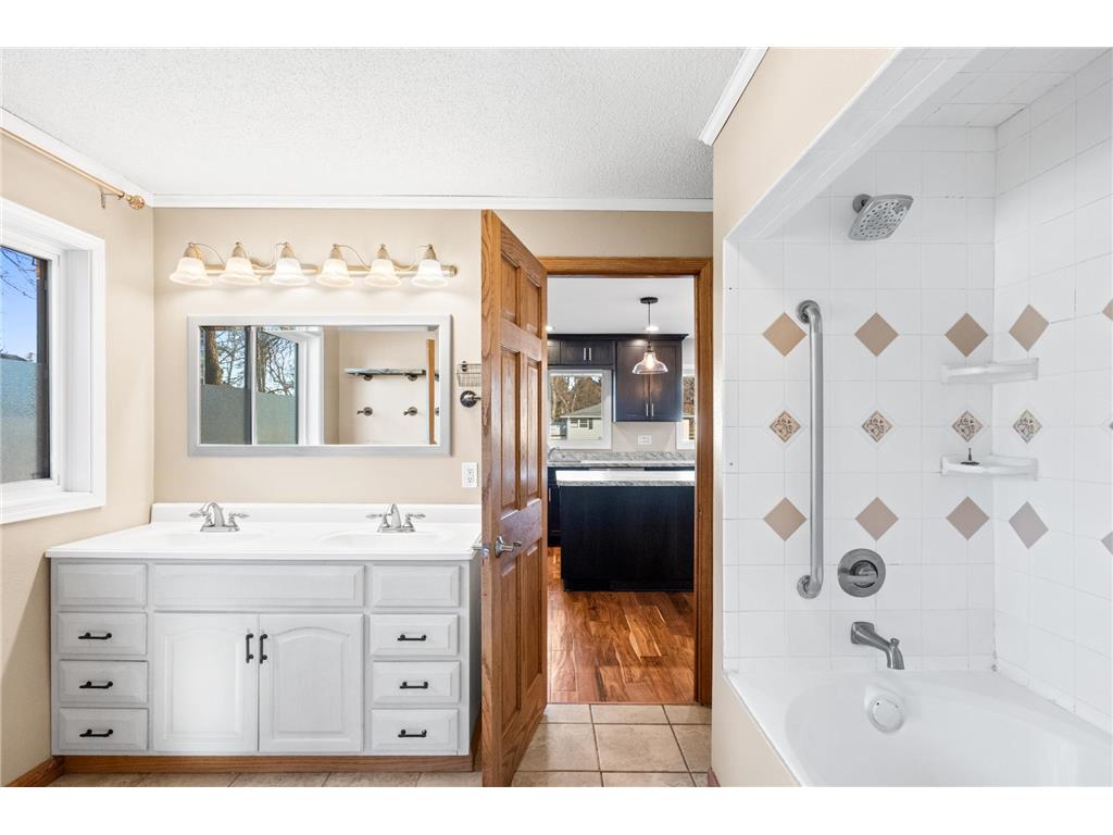 817 1st Street SE Elbow Lake MN 56531 6821122 image21