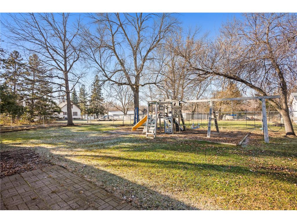 817 1st Street SE Elbow Lake MN 56531 6821122 image6