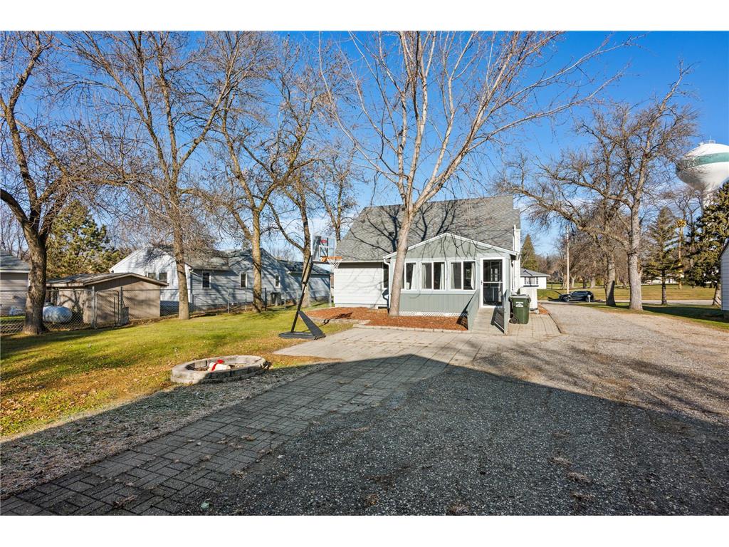 817 1st Street SE Elbow Lake MN 56531 6821122 image7