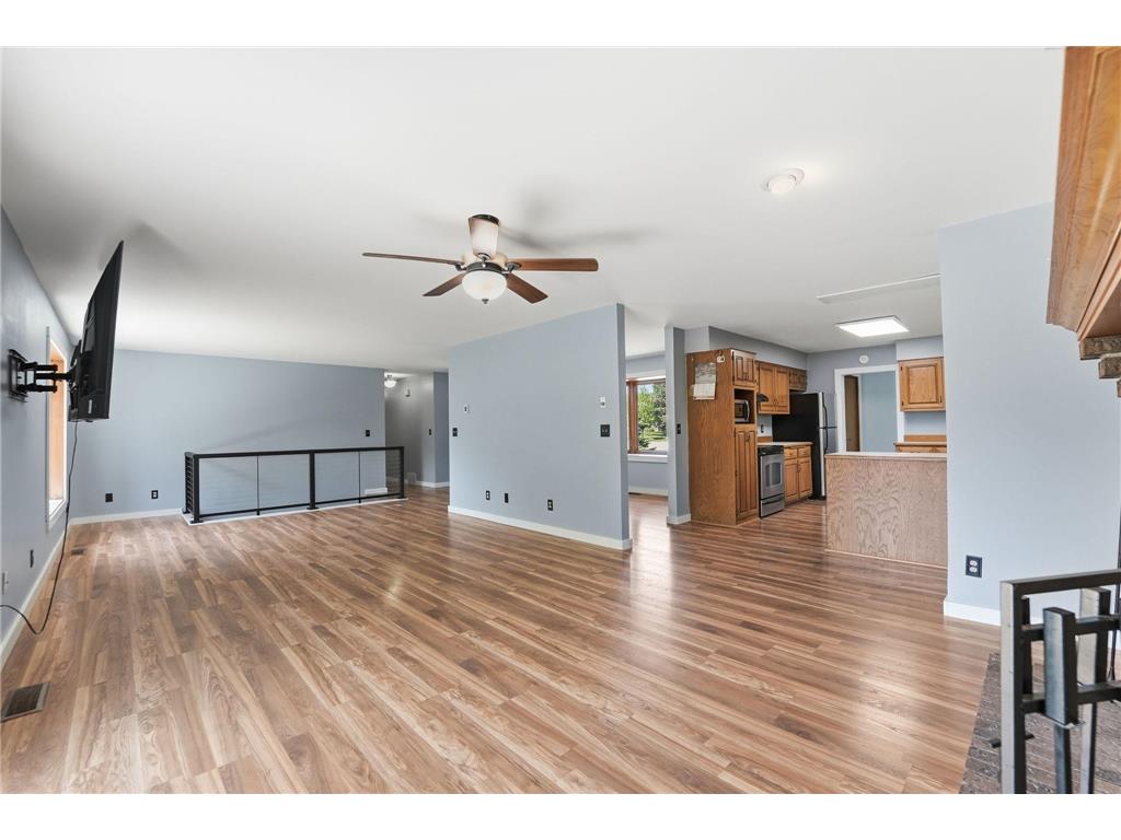 817 24th Avenue SW Willmar MN 56201 7075804 image13
