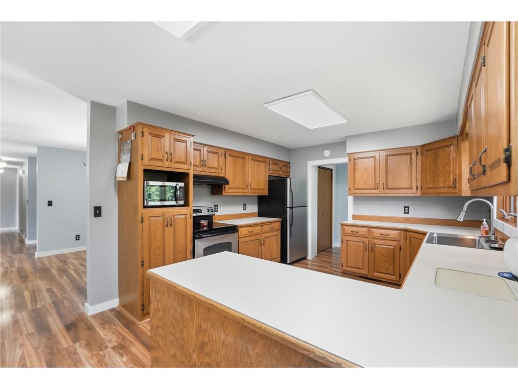 817 24th Avenue SW Willmar MN 56201 7075804 image18