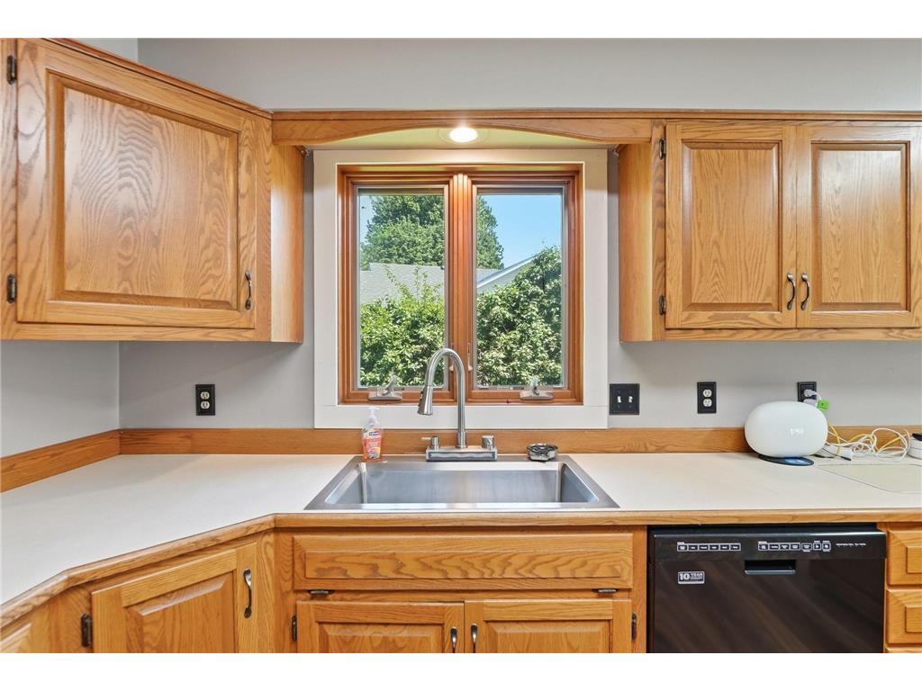817 24th Avenue SW Willmar MN 56201 7075804 image20