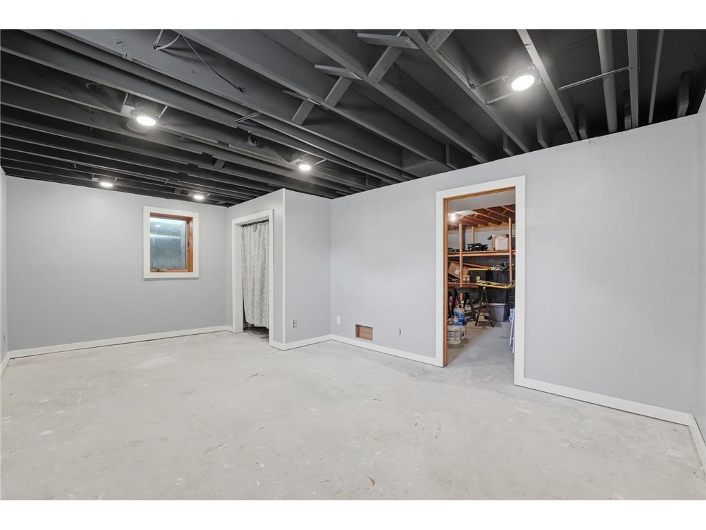817 24th Avenue SW Willmar MN 56201 7075804 image35