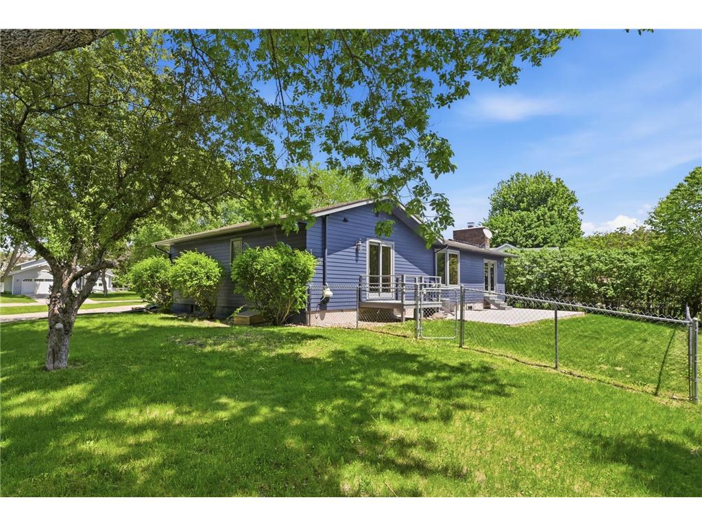817 24th Avenue SW Willmar MN 56201 7075804 image4