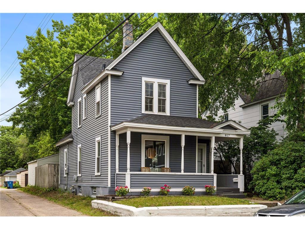 817 26th Avenue NE Minneapolis MN 55418 7088105 image1