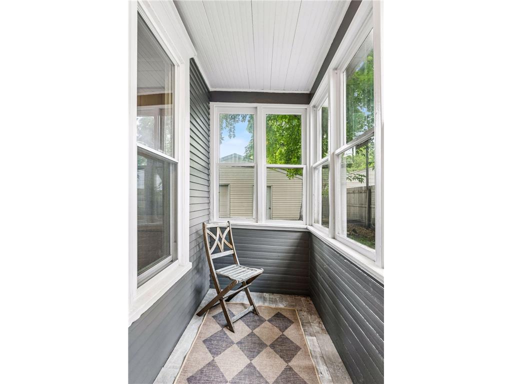 817 26th Avenue NE Minneapolis MN 55418 7088105 image15