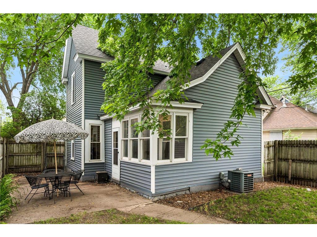 817 26th Avenue NE Minneapolis MN 55418 7088105 image23