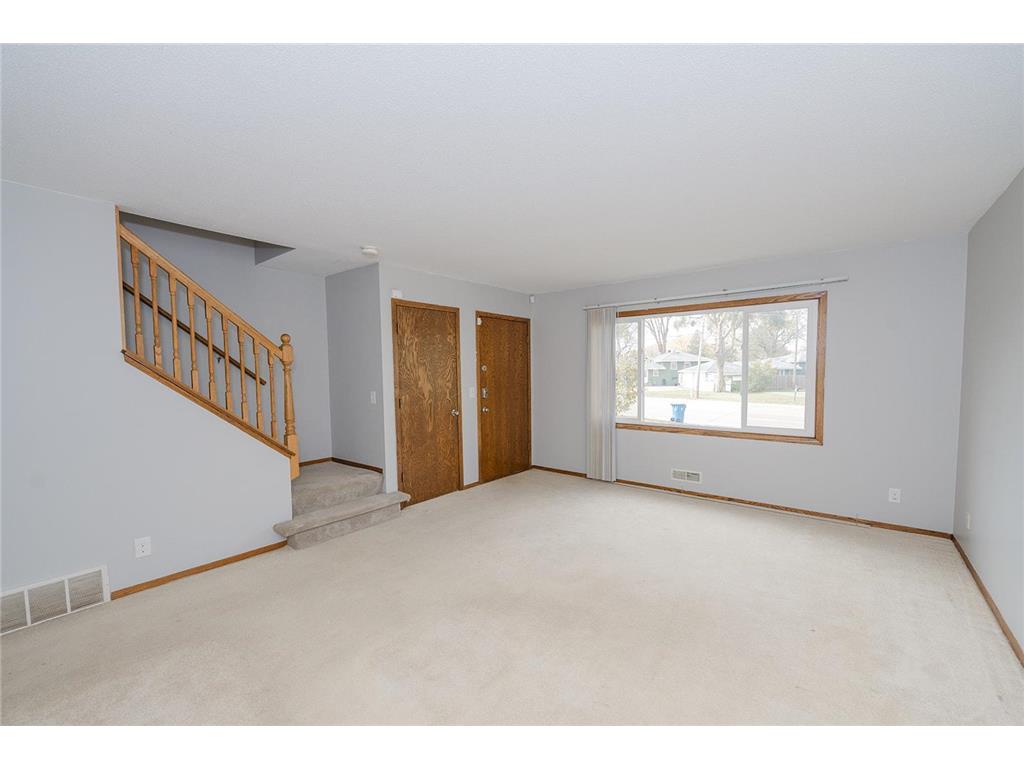 817819 E Old Shakopee Road, Bloomington, MN, 55420 MLS 6456439