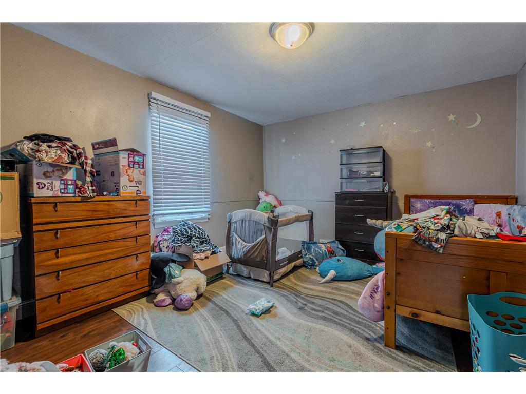 817 9th Street S Fargo ND 58103 7087652 image10