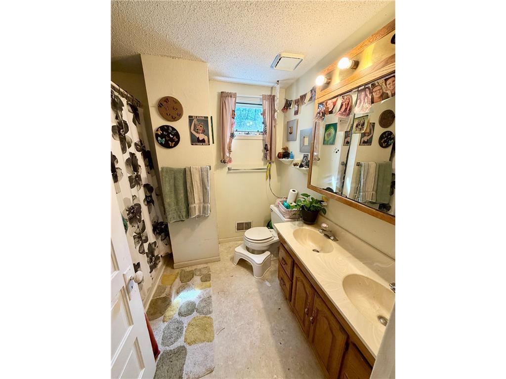 817 Central Avenue Red Wing MN 55066 7079953 image23