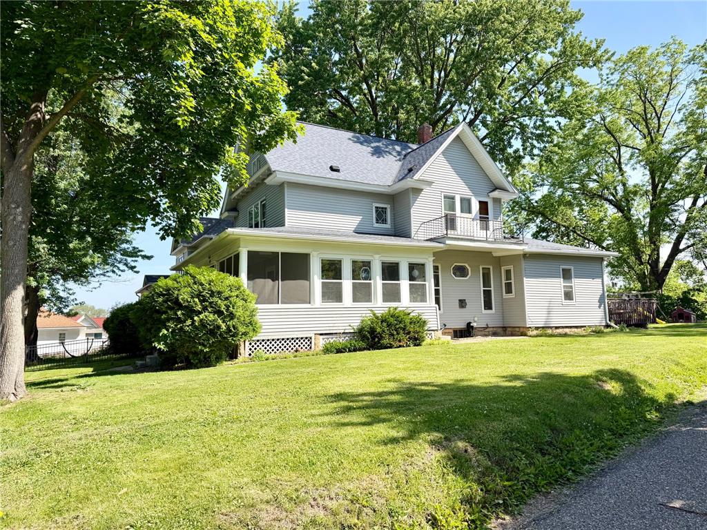 817 Central Avenue Red Wing MN 55066 7079953 image3
