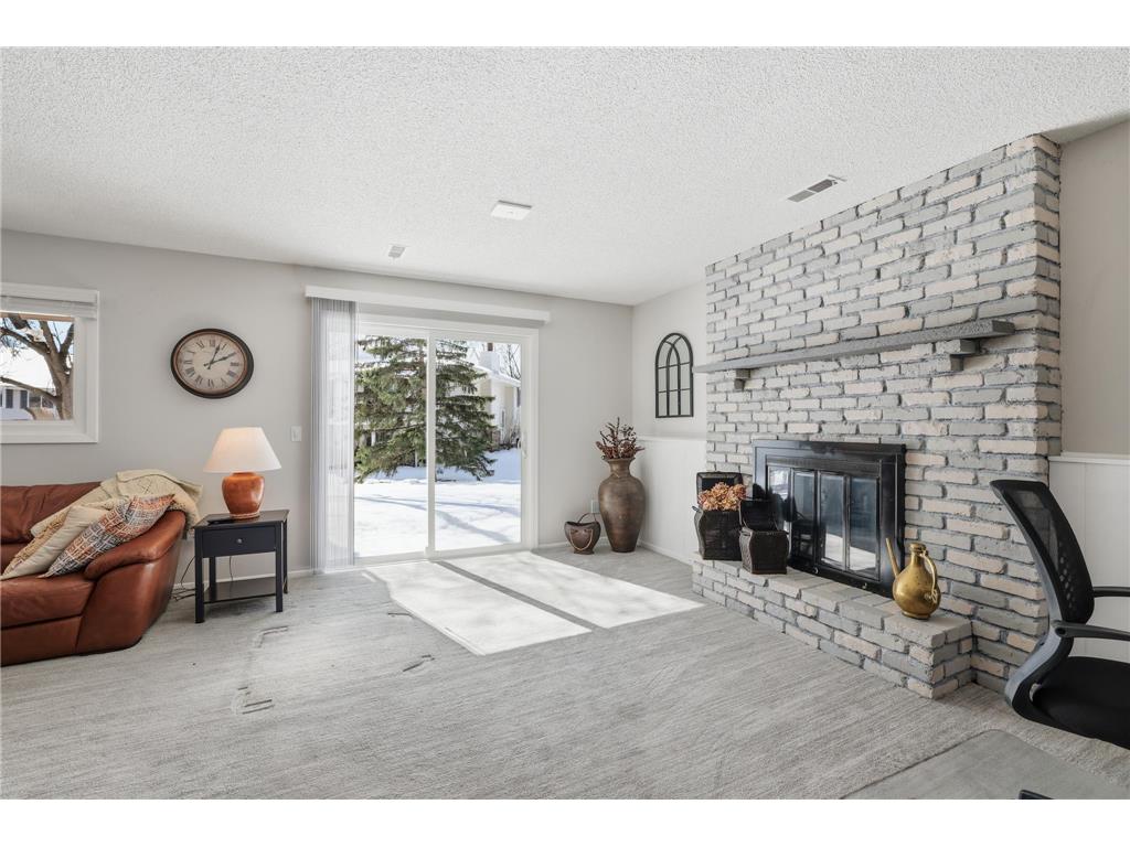 817 Evergreen Circle Burnsville MN 55337 7044986 image19