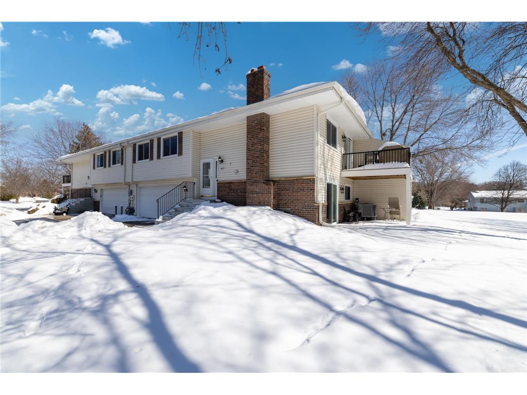 817 Evergreen Circle Burnsville MN 55337 7044986 image2