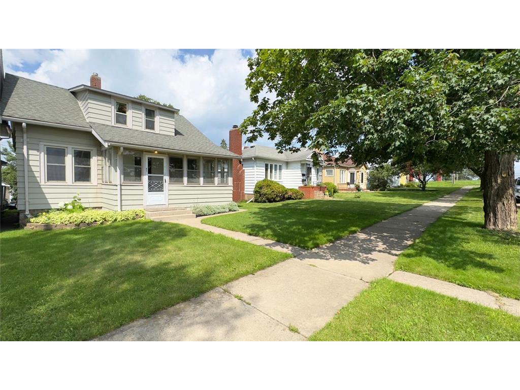 817 Harrison Street Eveleth MN 55734 6765151 image1