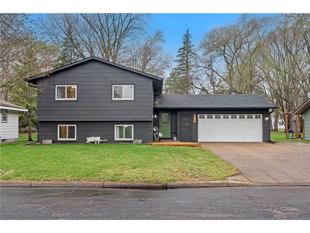 817 Holt Avenue NW Elk River MN 55330 6710083 image1