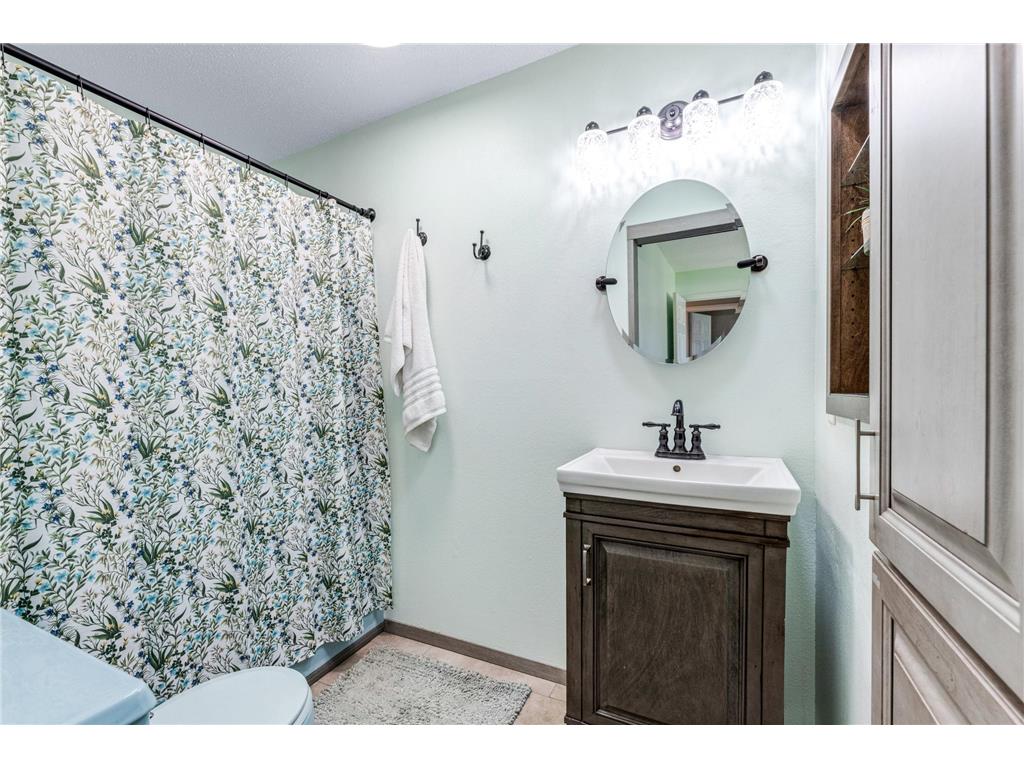 817 Kingston Street N Caledonia MN 55921 7062834 image12