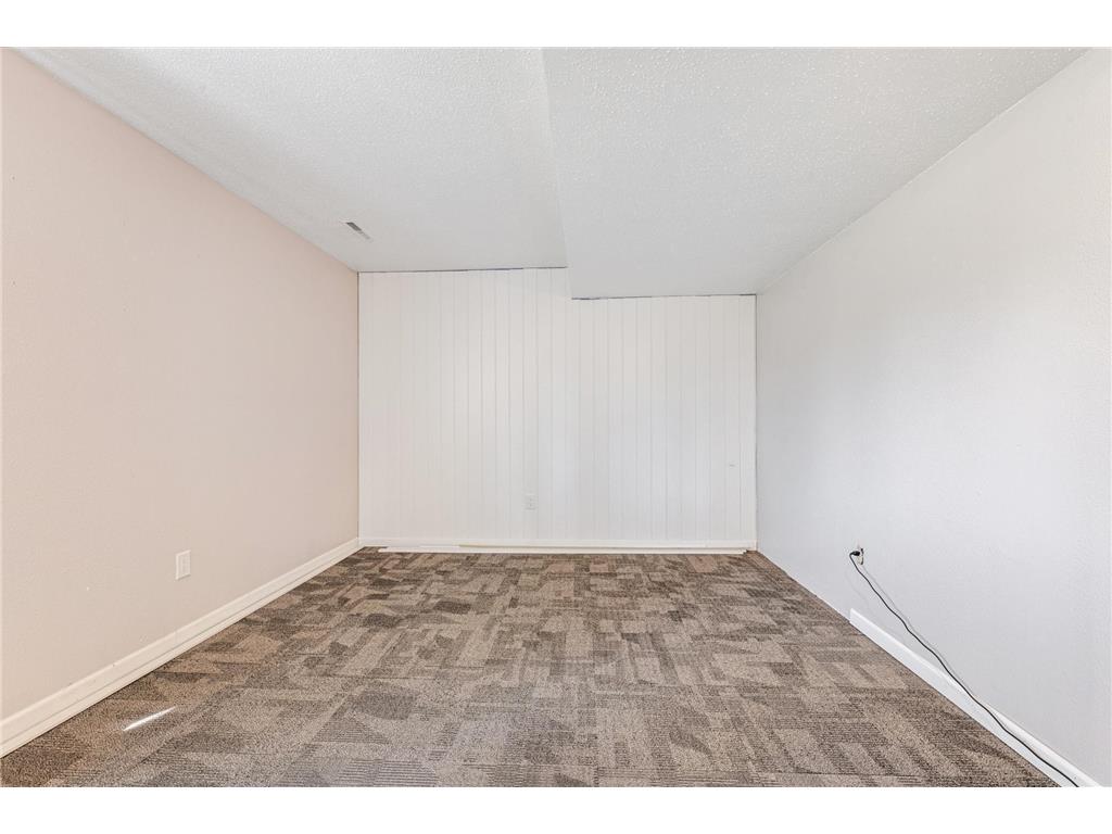 817 Kingston Street N Caledonia MN 55921 7062834 image21