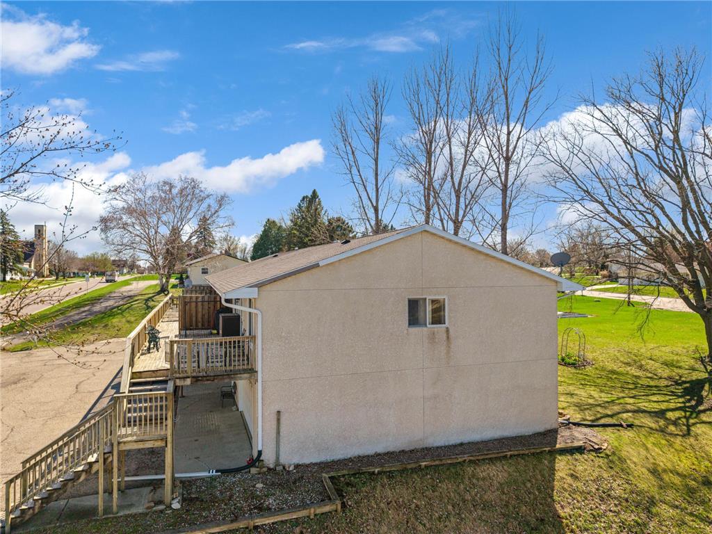 817 Kingston Street N Caledonia MN 55921 7062834 image28